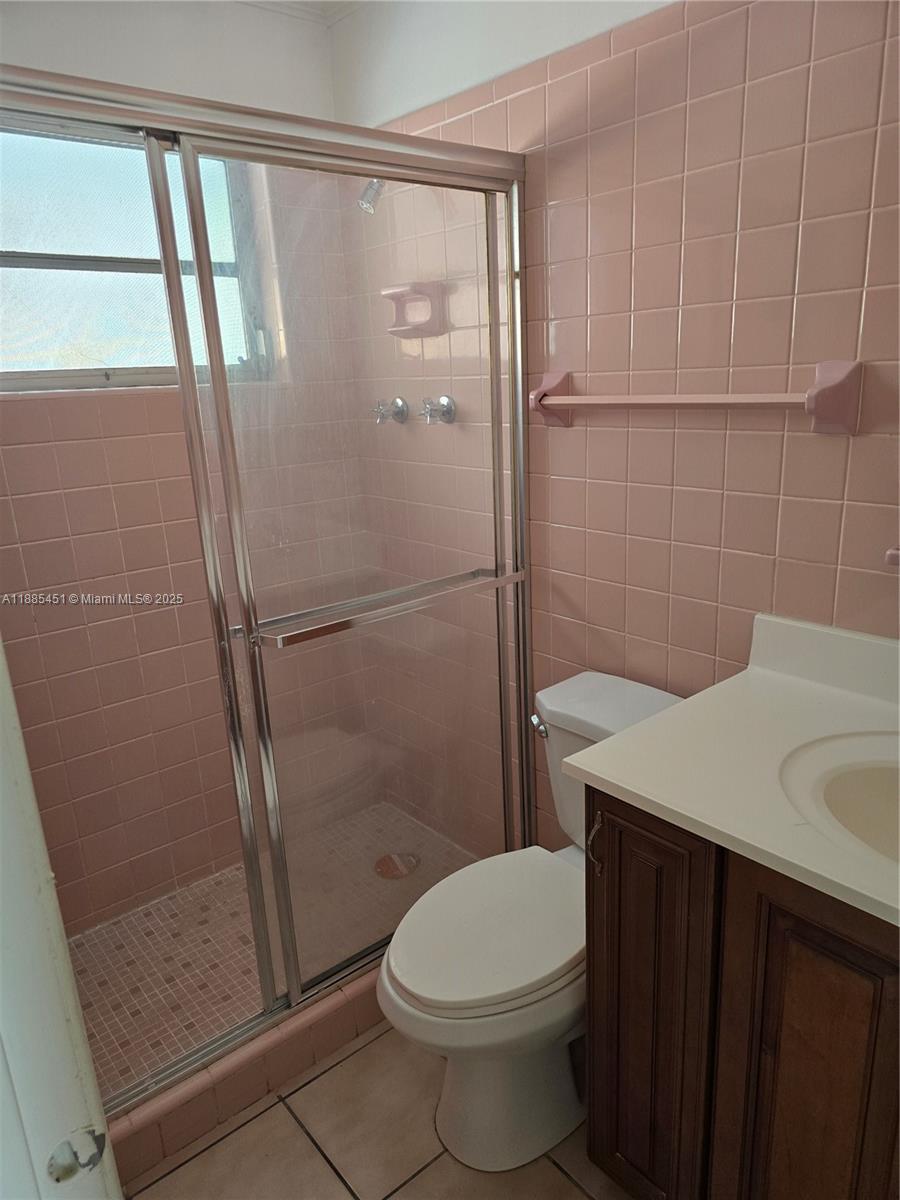 ANDERSON VILLAS - Residential Lease