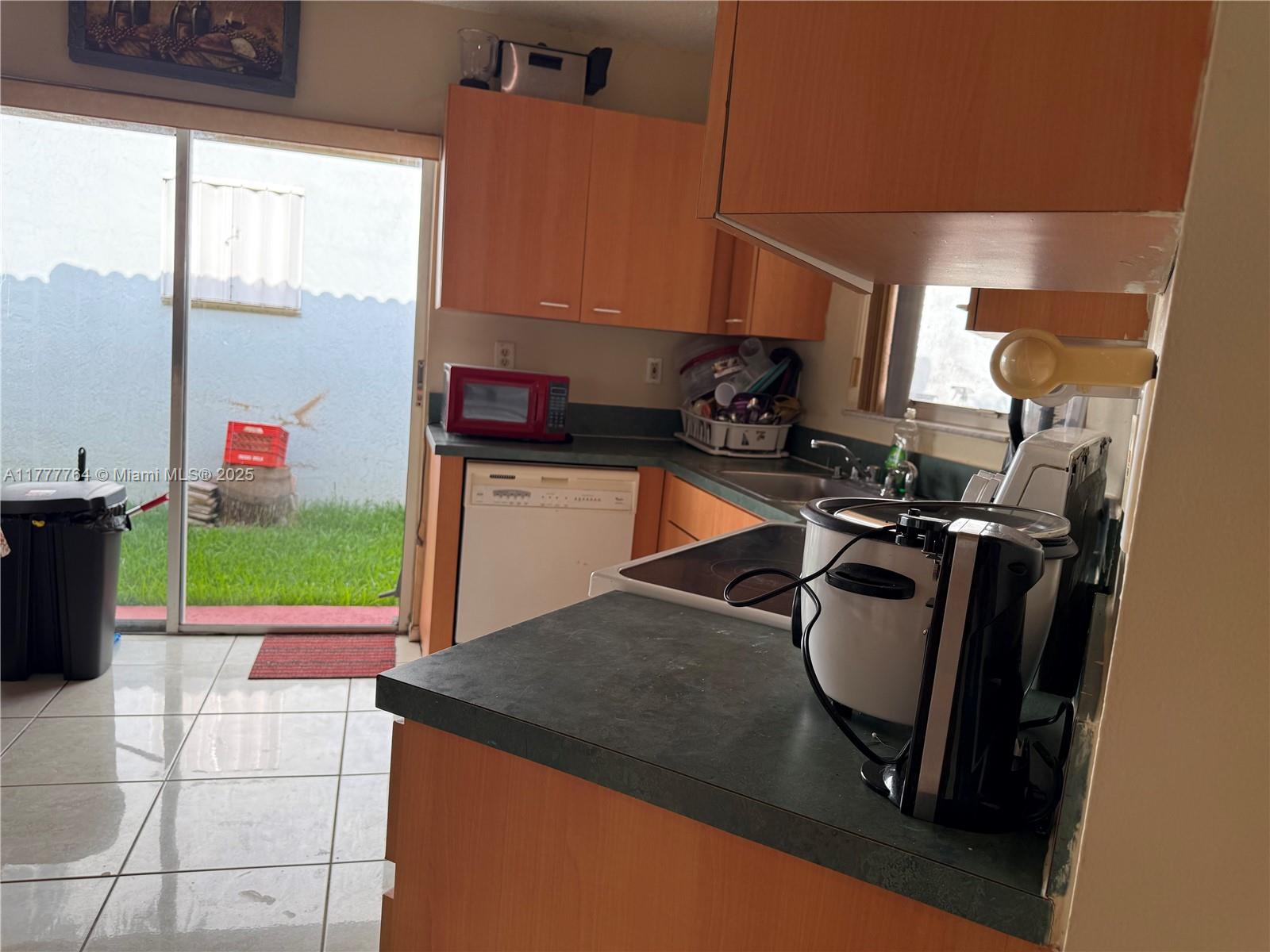 BISCAYNE POINT SOUTH - Residential