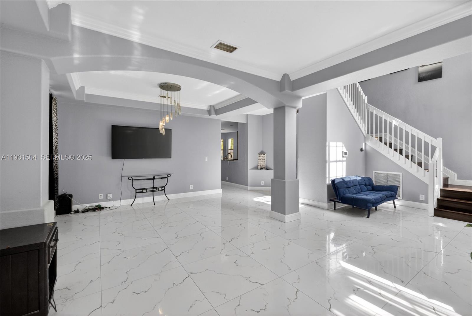 36-42-40~ S 242.9 FT OF N - Residential