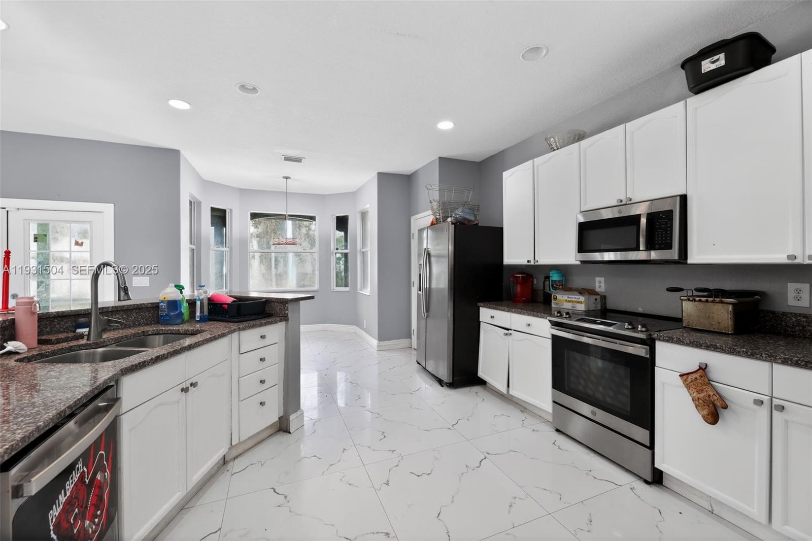 36-42-40~ S 242.9 FT OF N - Residential