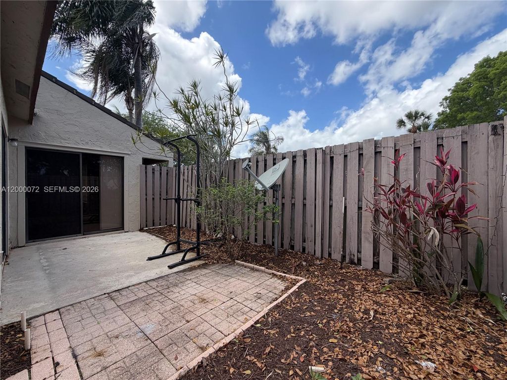 Photo of 4151 Palm Bay Cir #B, West Palm Beach, FL 33406 (MLS # A12000072)