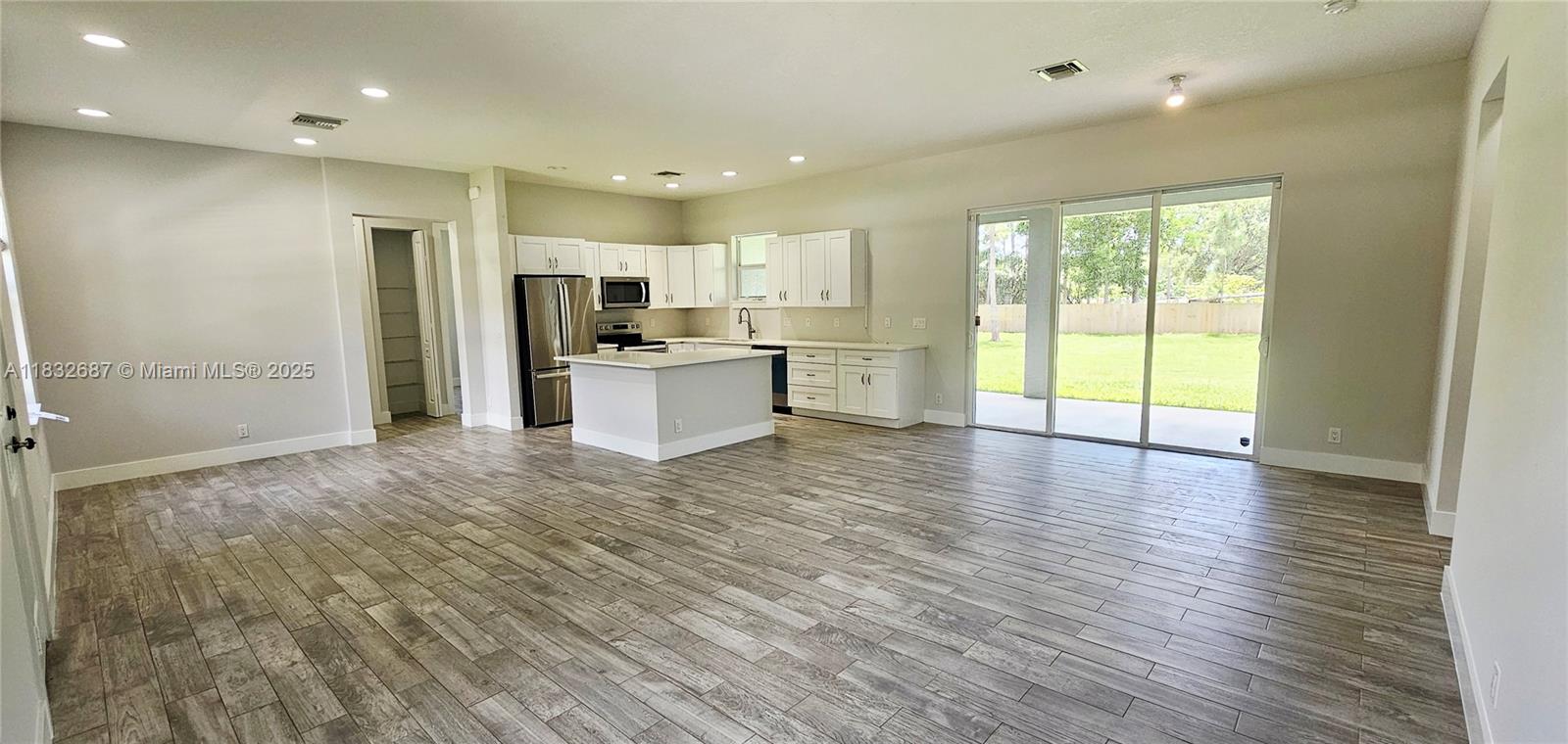 The Acreage - Residential