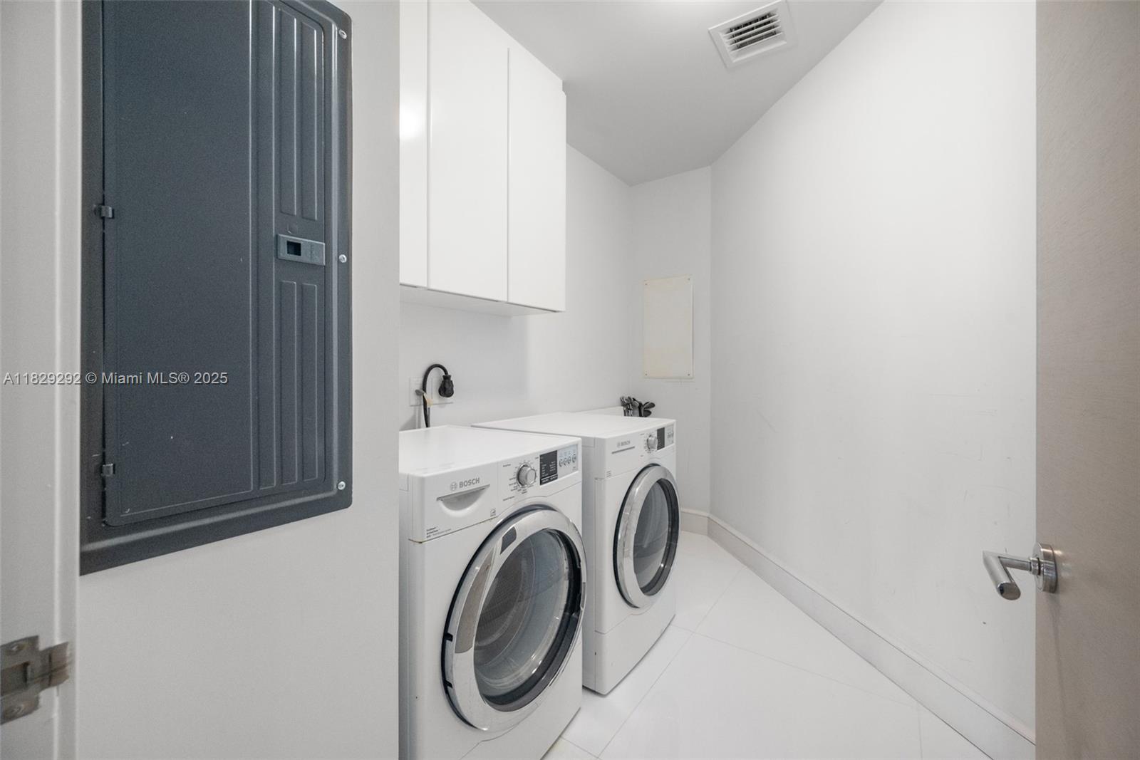 BAL HARBOUR CENTER CONDO - Residential