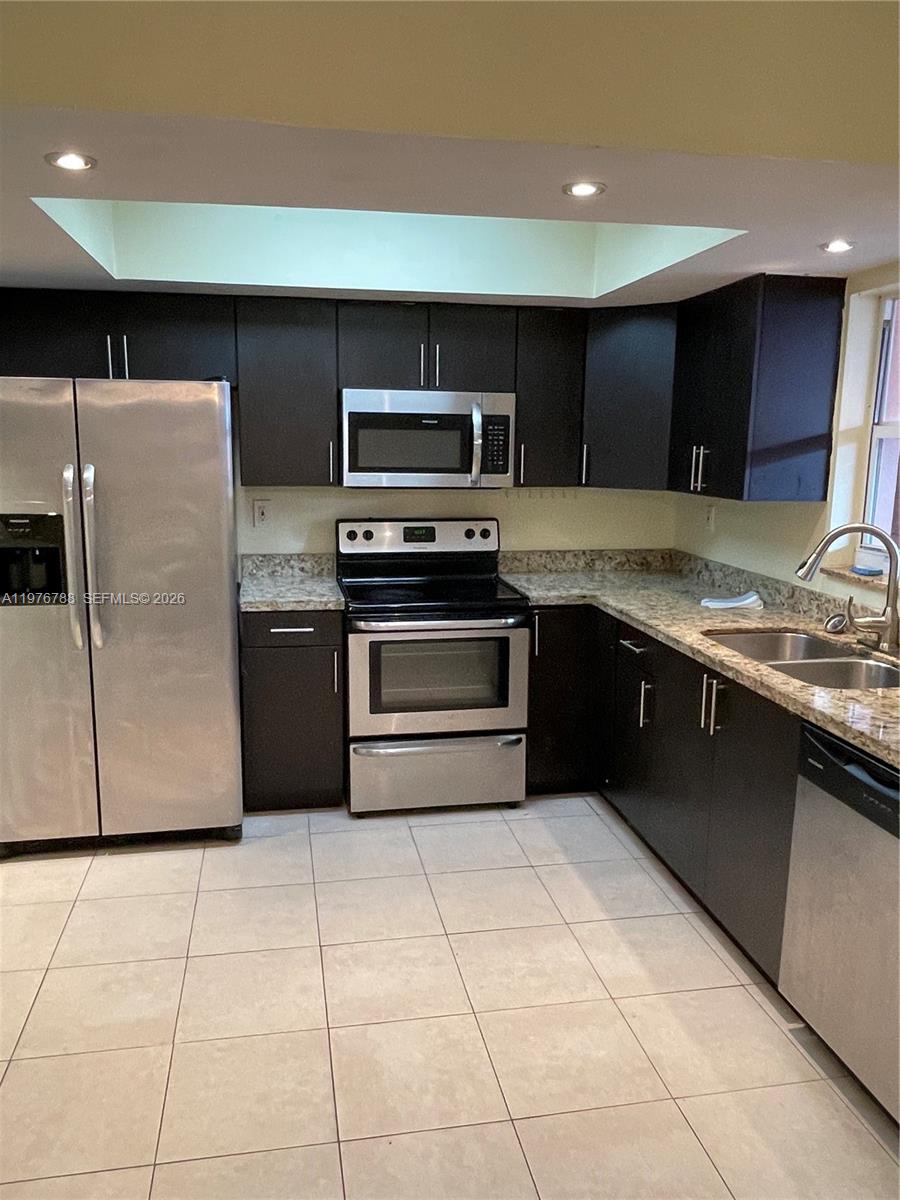 Abitare Villas Condo - Residential Lease