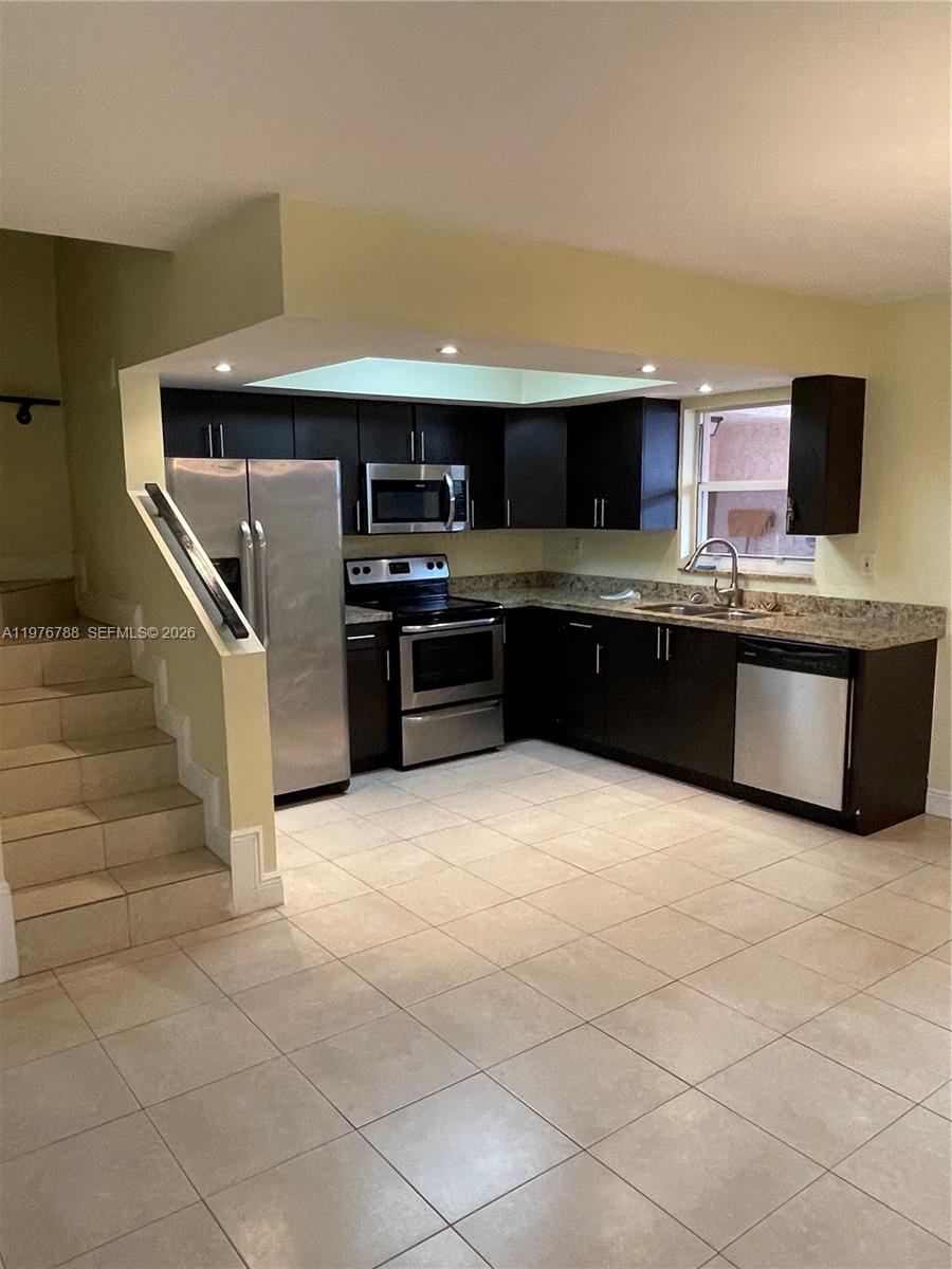 Abitare Villas Condo - Residential Lease