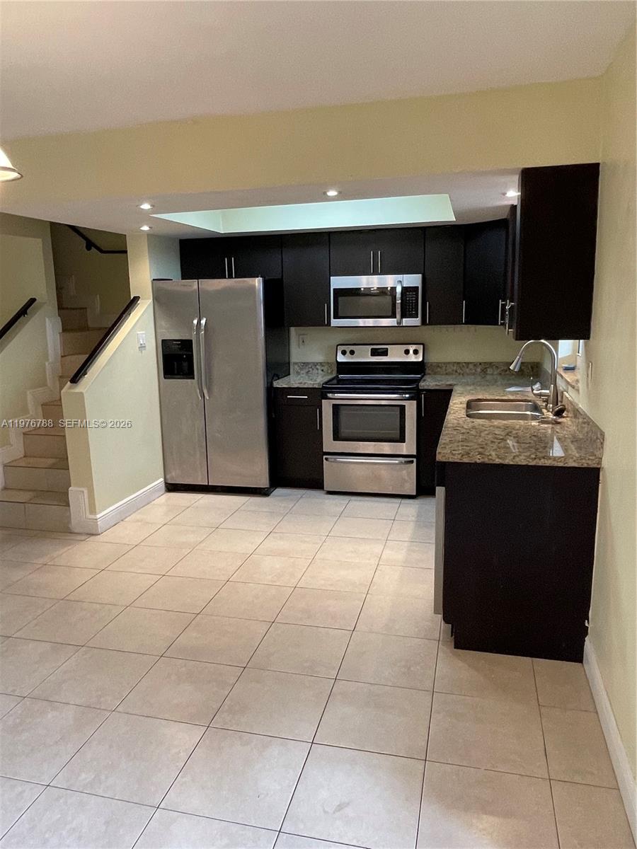 Abitare Villas Condo - Residential Lease