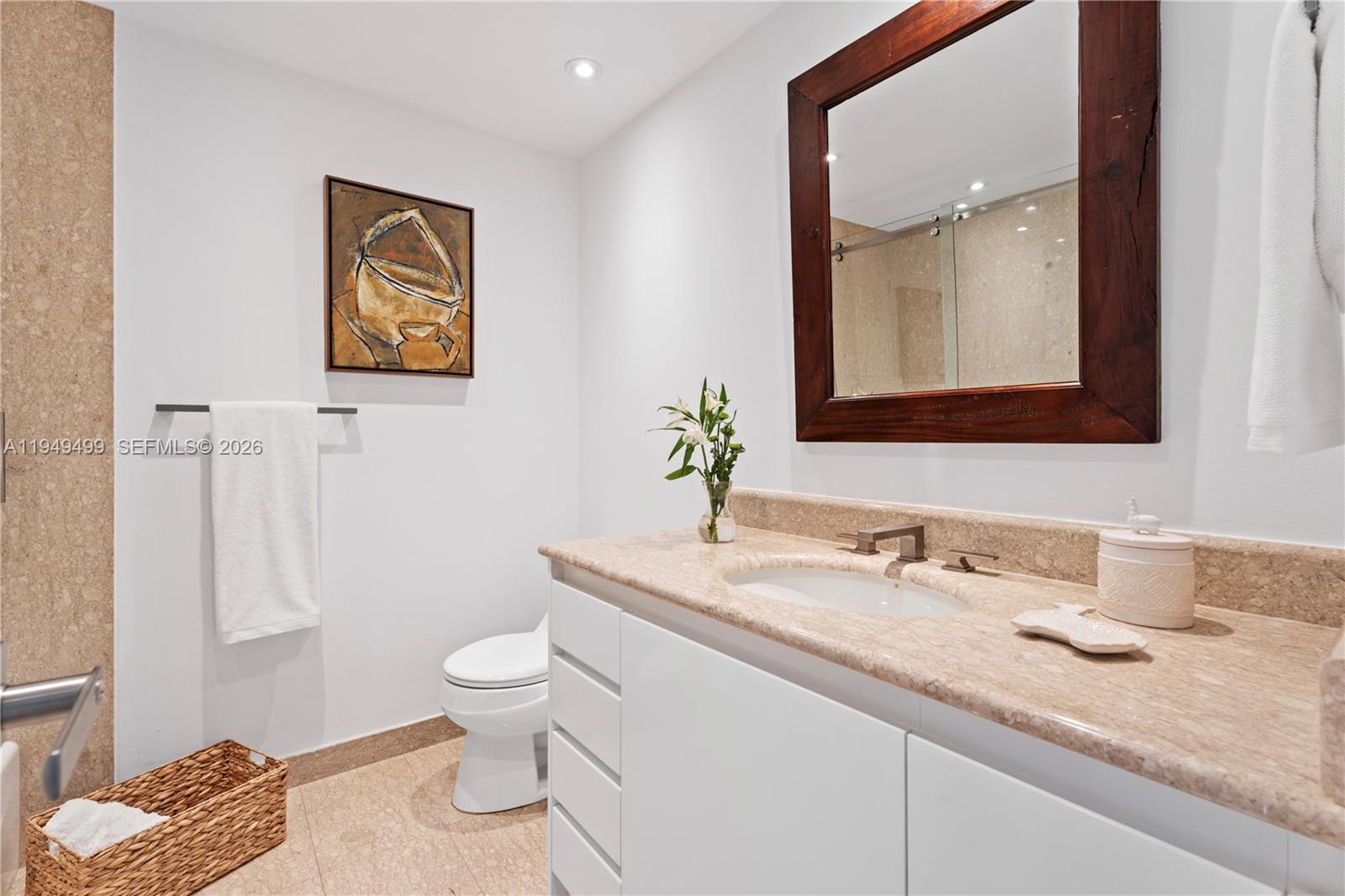 SANTA MARIA CONDO - Residential