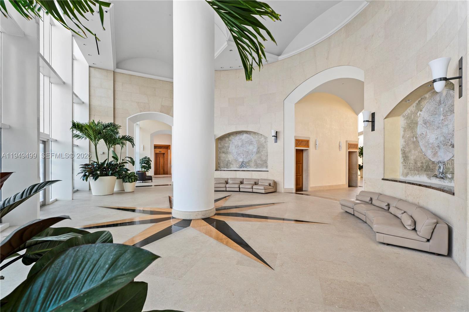 SANTA MARIA CONDO - Residential