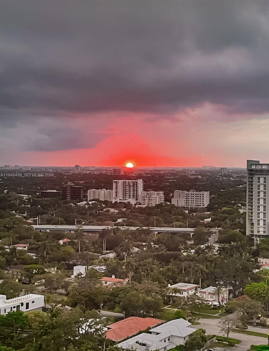 SANTA MARIA CONDO - Residential