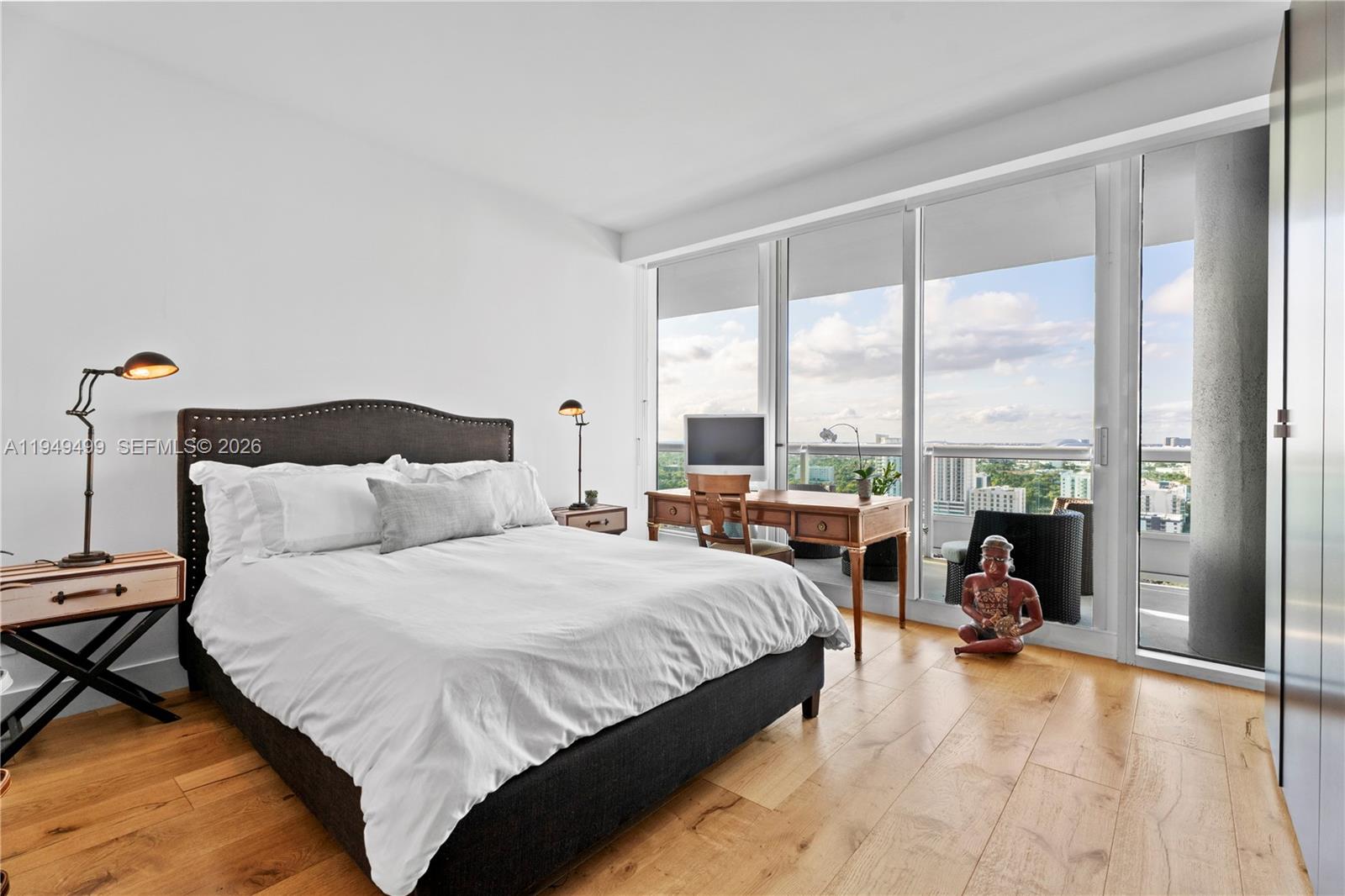 SANTA MARIA CONDO - Residential