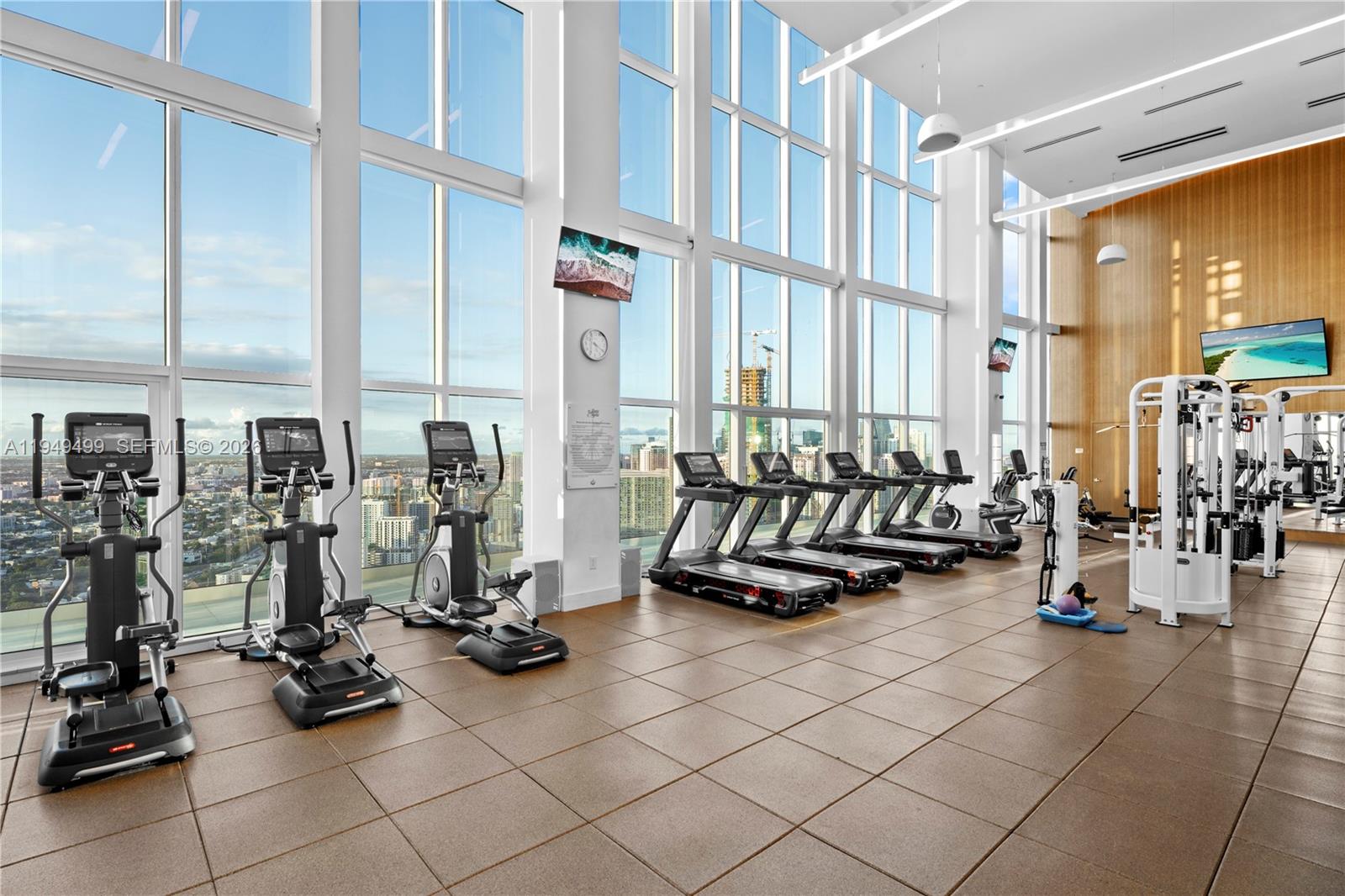 SANTA MARIA CONDO - Residential