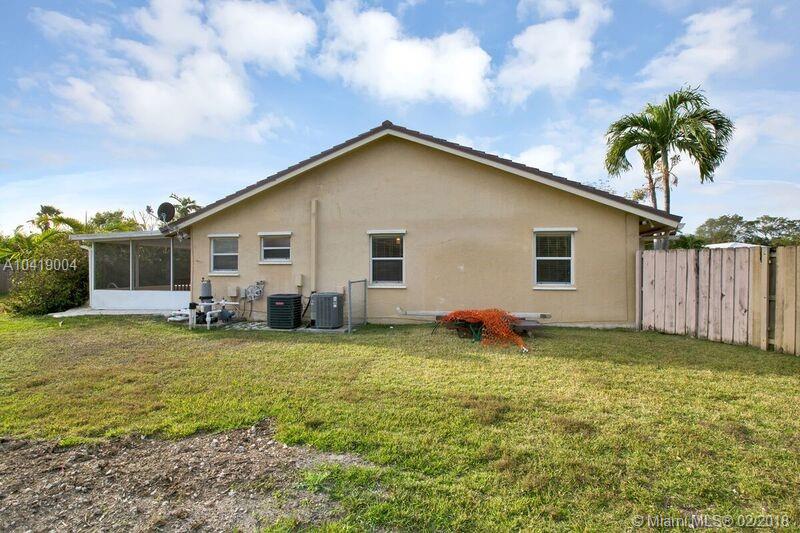 KENDALL PLACE - Residential