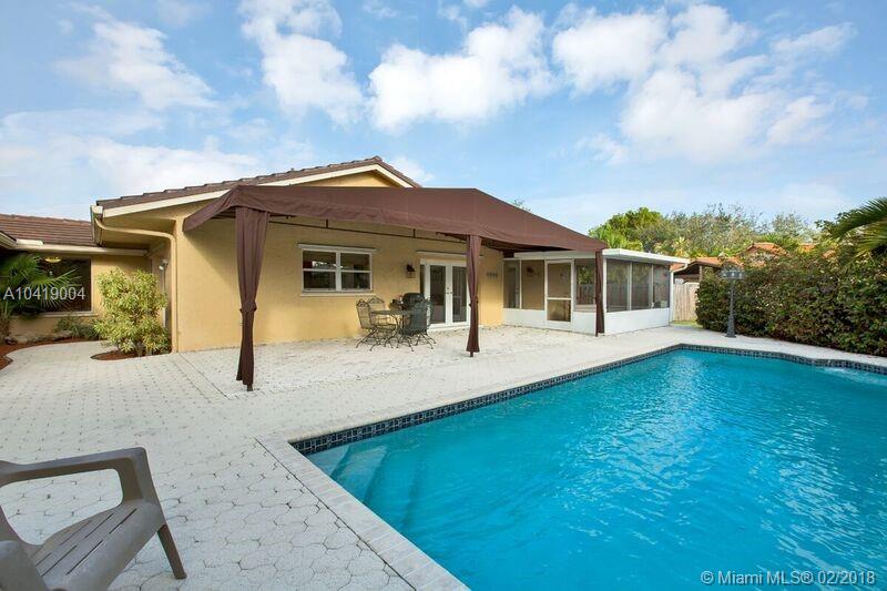 KENDALL PLACE - Residential