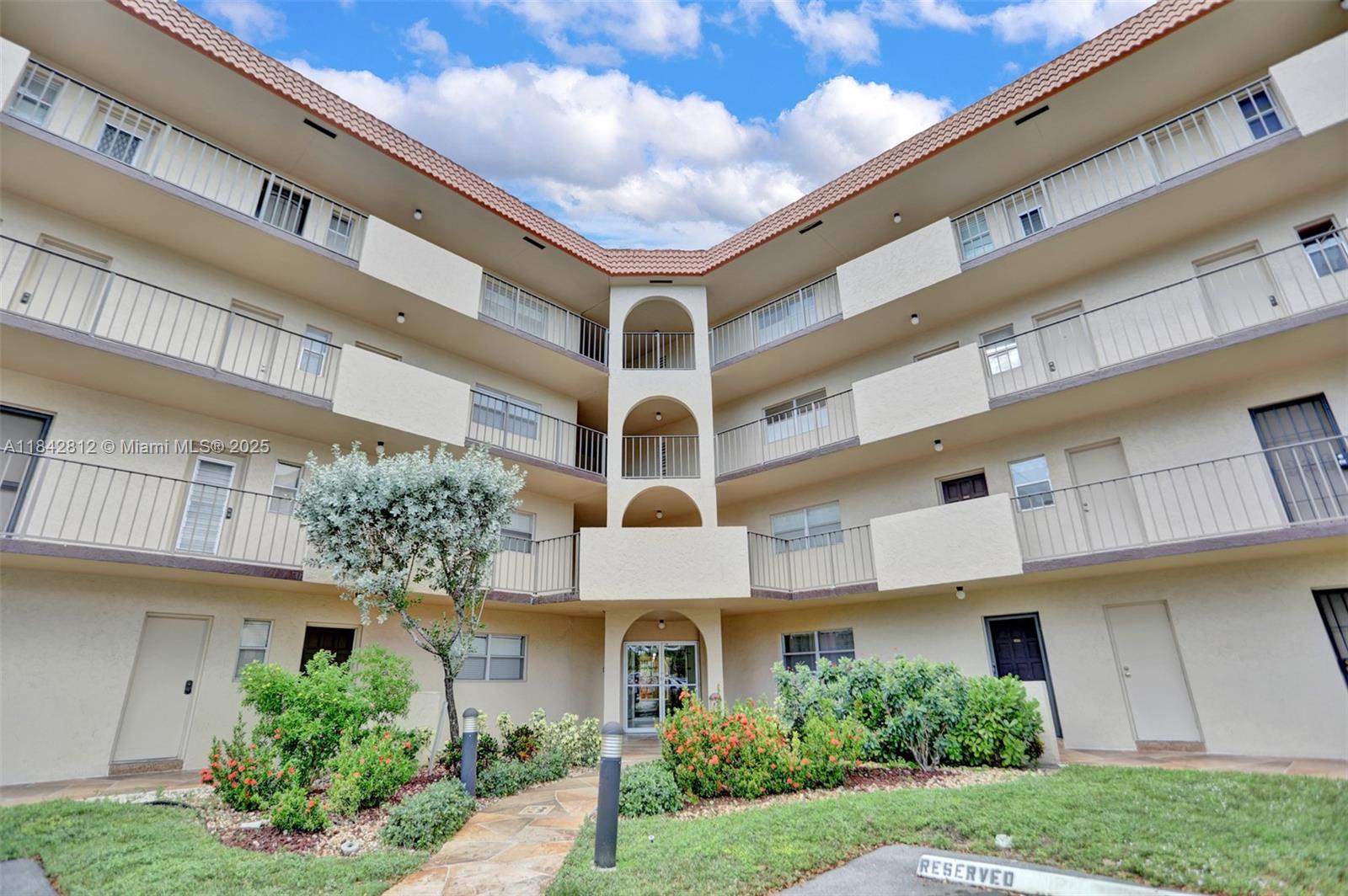 Ready to go located on the 2nd floor this all age community is the calling all investors & first time homebuyer. Step into this fully renovated 1 BD | 1.5 BA condo & be welcome by the upgraded wood floors, granite countertops, and stainless steel appliances. The great room is great for small office space, living room & dining room. Relax on your screened patio to enjoy Florida great weather. This community include a lobby, 24-hours security, washer & dryer on site, storage, pool.