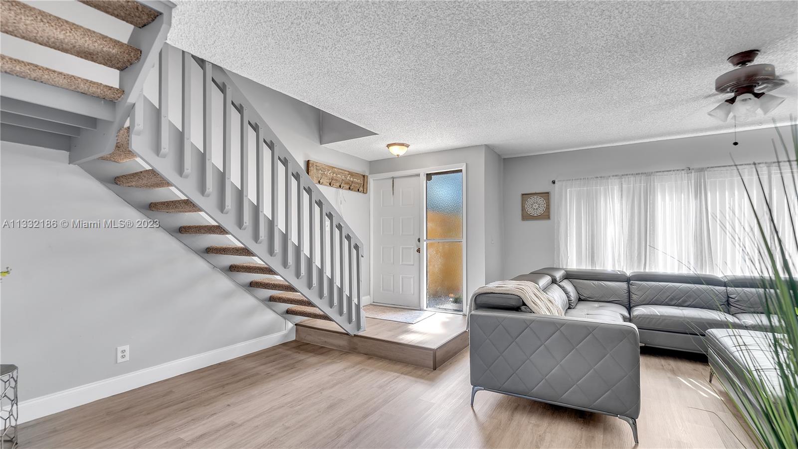 SADDLE-UP PLAT - Residential