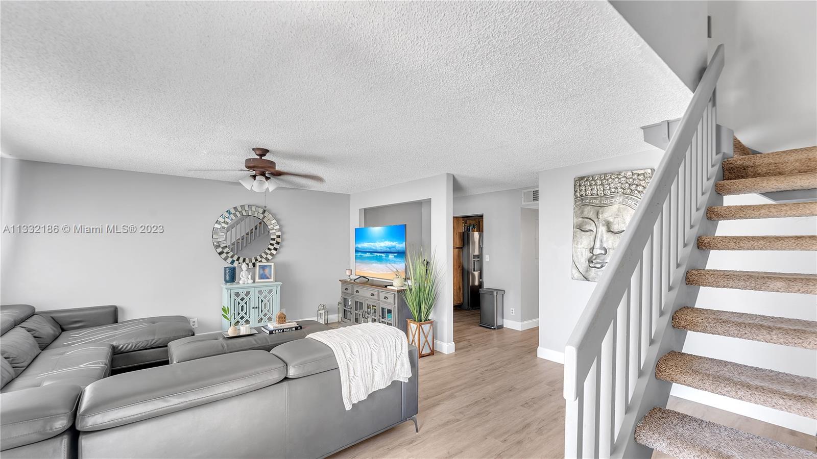 SADDLE-UP PLAT - Residential