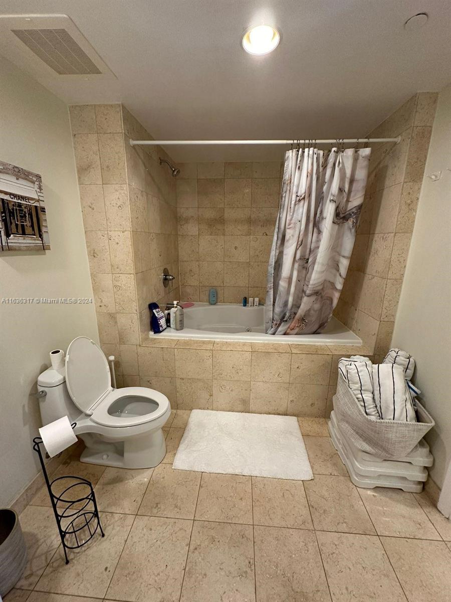 BEACH CLUB THREE CONDO - Residential Lease