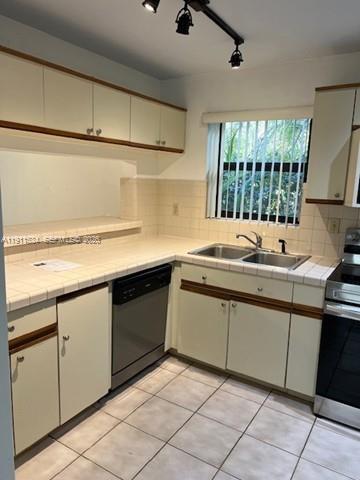 55 Ocean Lane Dr 1032