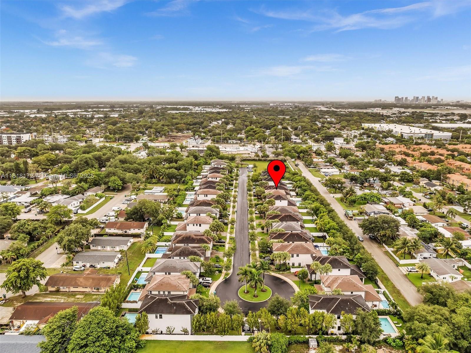 WHISPERING OAKS - Residential