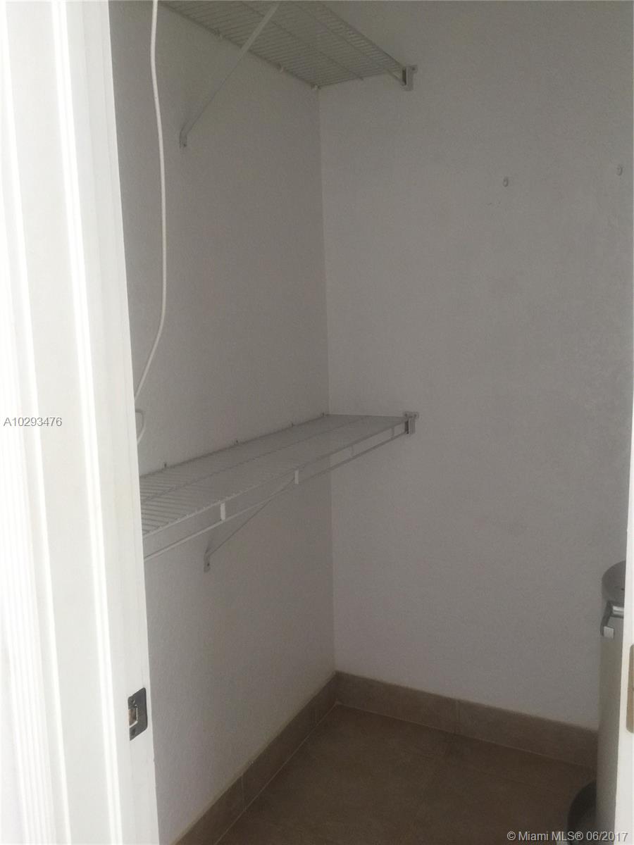 Coral Ridge Country Club - Residential Lease