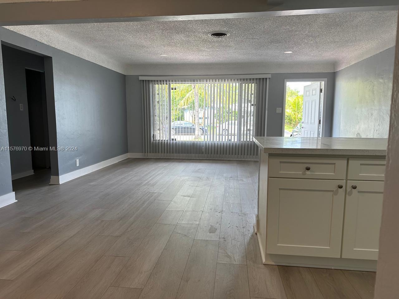 GOLDEN HEIGHTS HOMES - Residential Lease