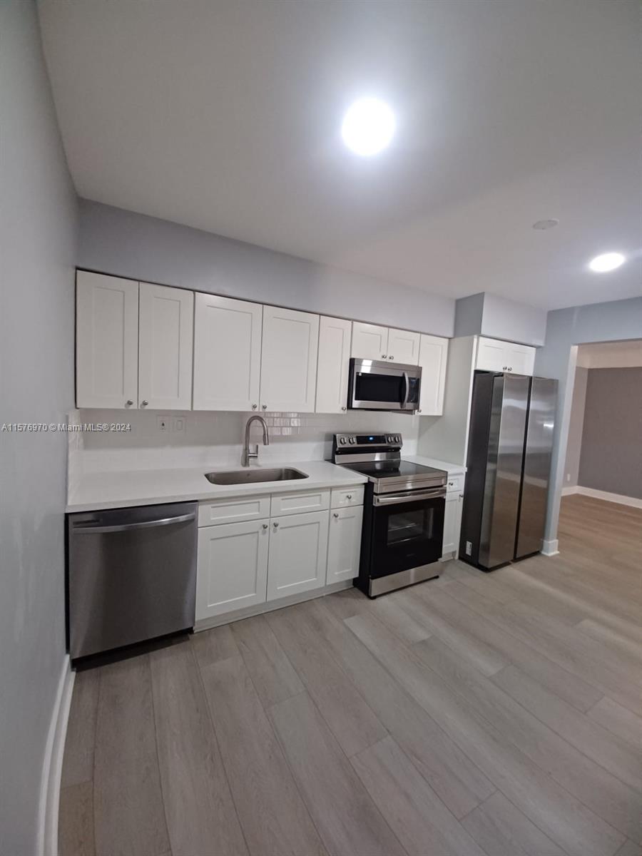 GOLDEN HEIGHTS HOMES - Residential Lease