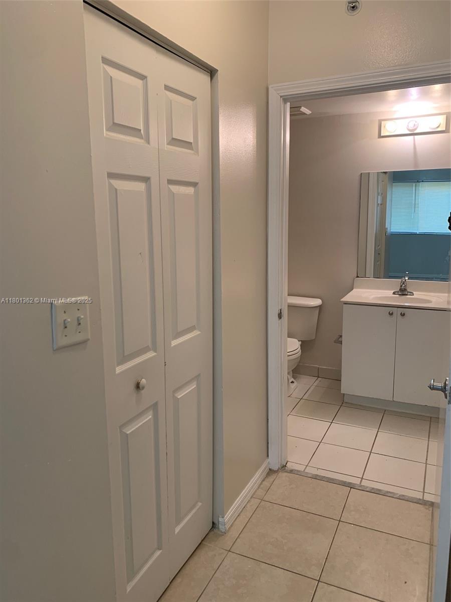 PARADISE POINTE CONDO - Residential Lease