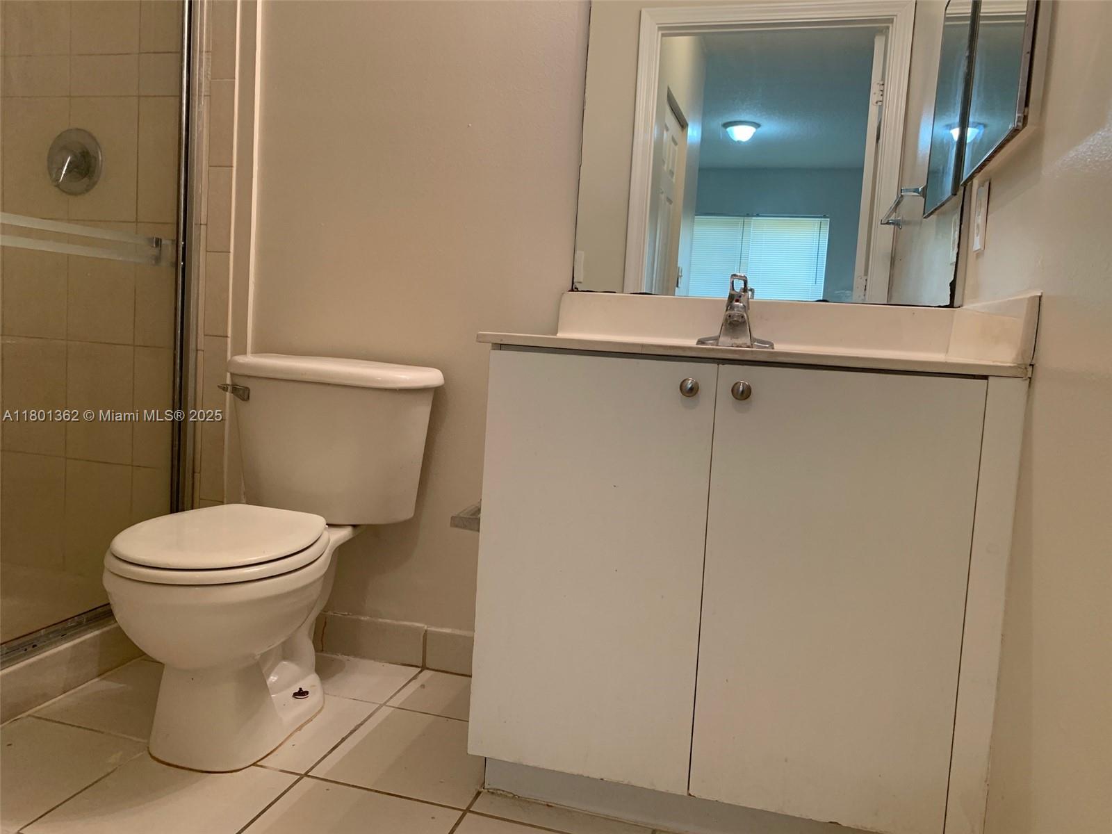 PARADISE POINTE CONDO - Residential Lease