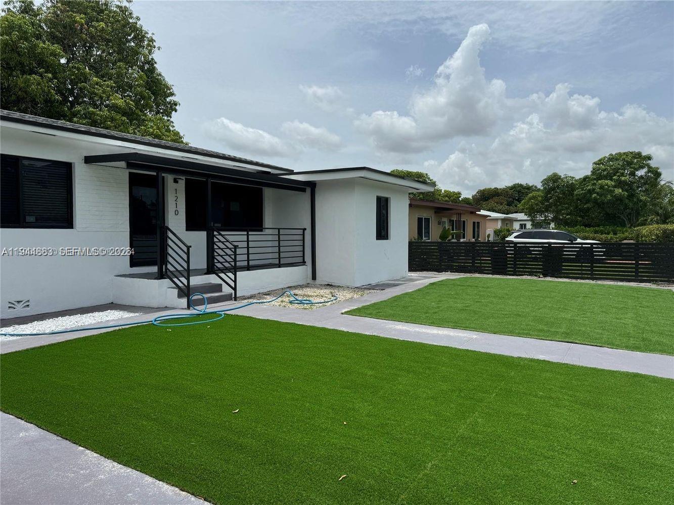 1210 NW 123rd St 1210