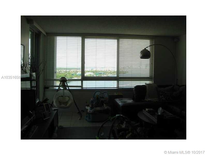 SOUTH POINTE TOWERS CONDO - Residential Lease