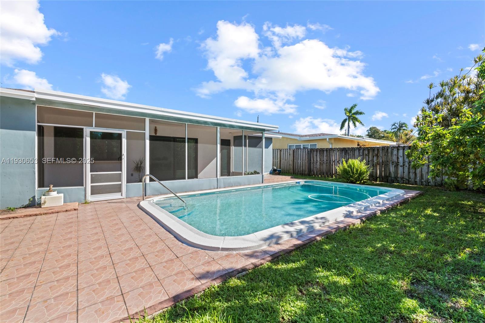 SUNRISE GOLF VILLAGE FIRS - Residential Lease