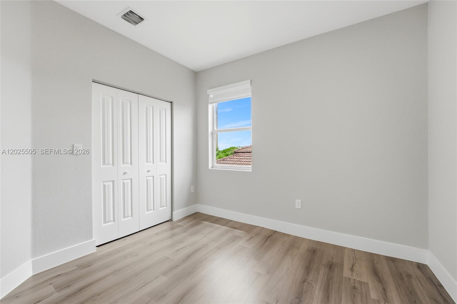 COUNTRY GARDENS SOUTH - Residential