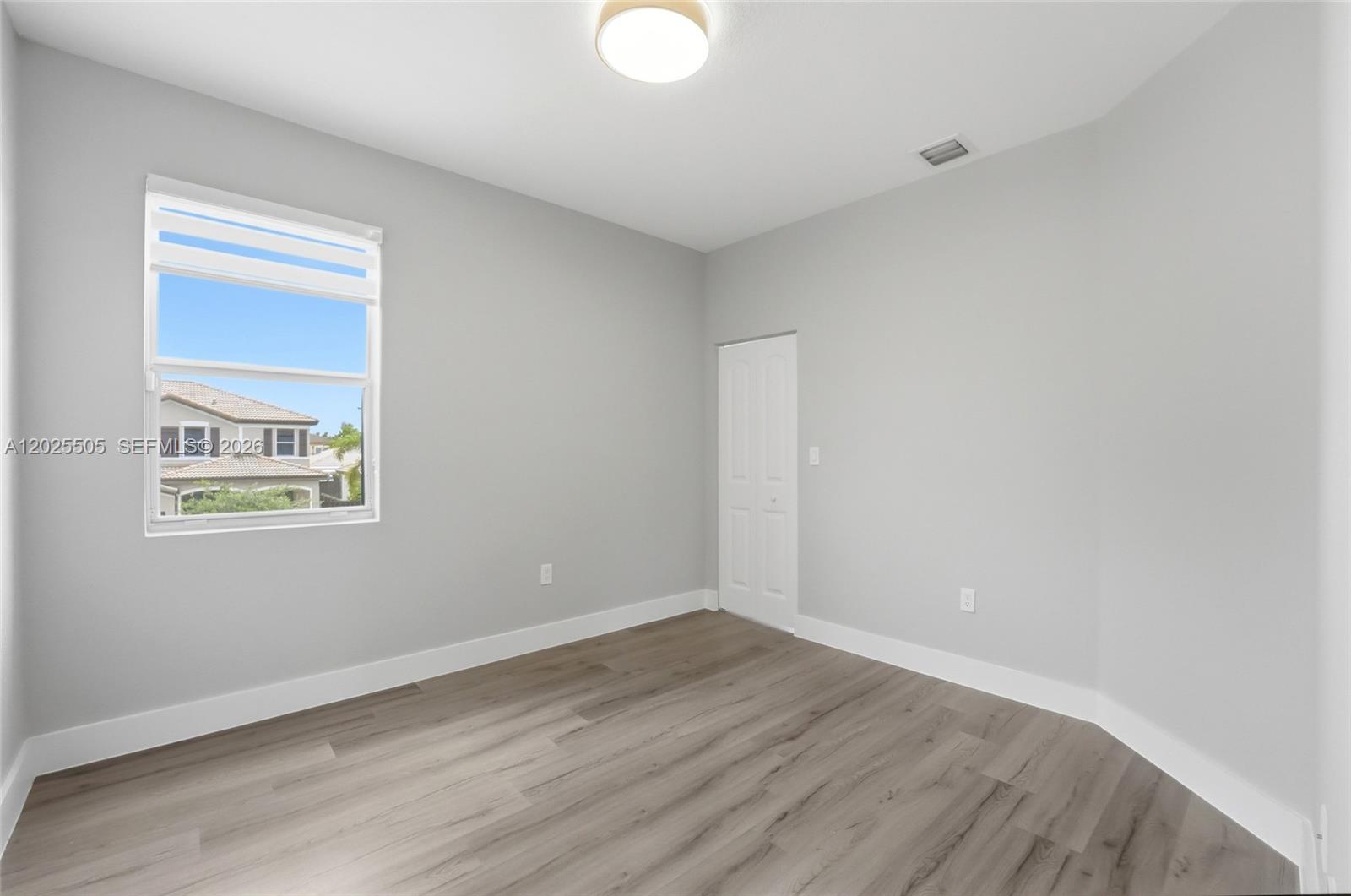 COUNTRY GARDENS SOUTH - Residential