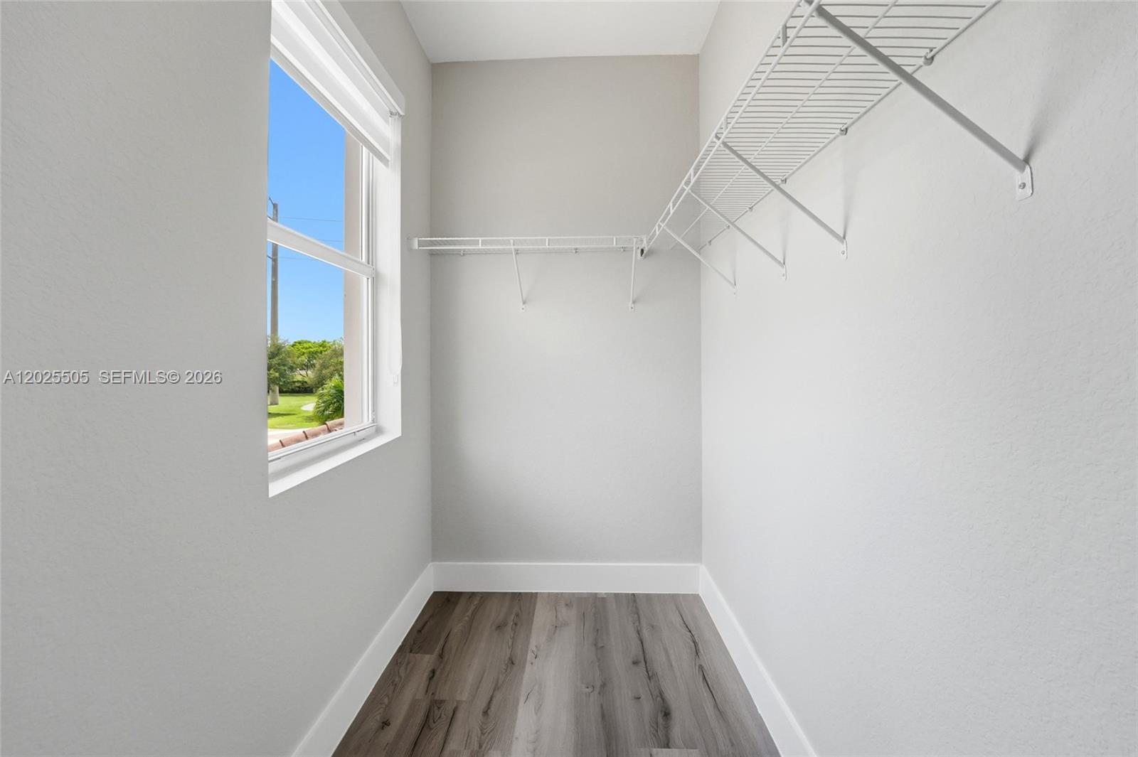 COUNTRY GARDENS SOUTH - Residential