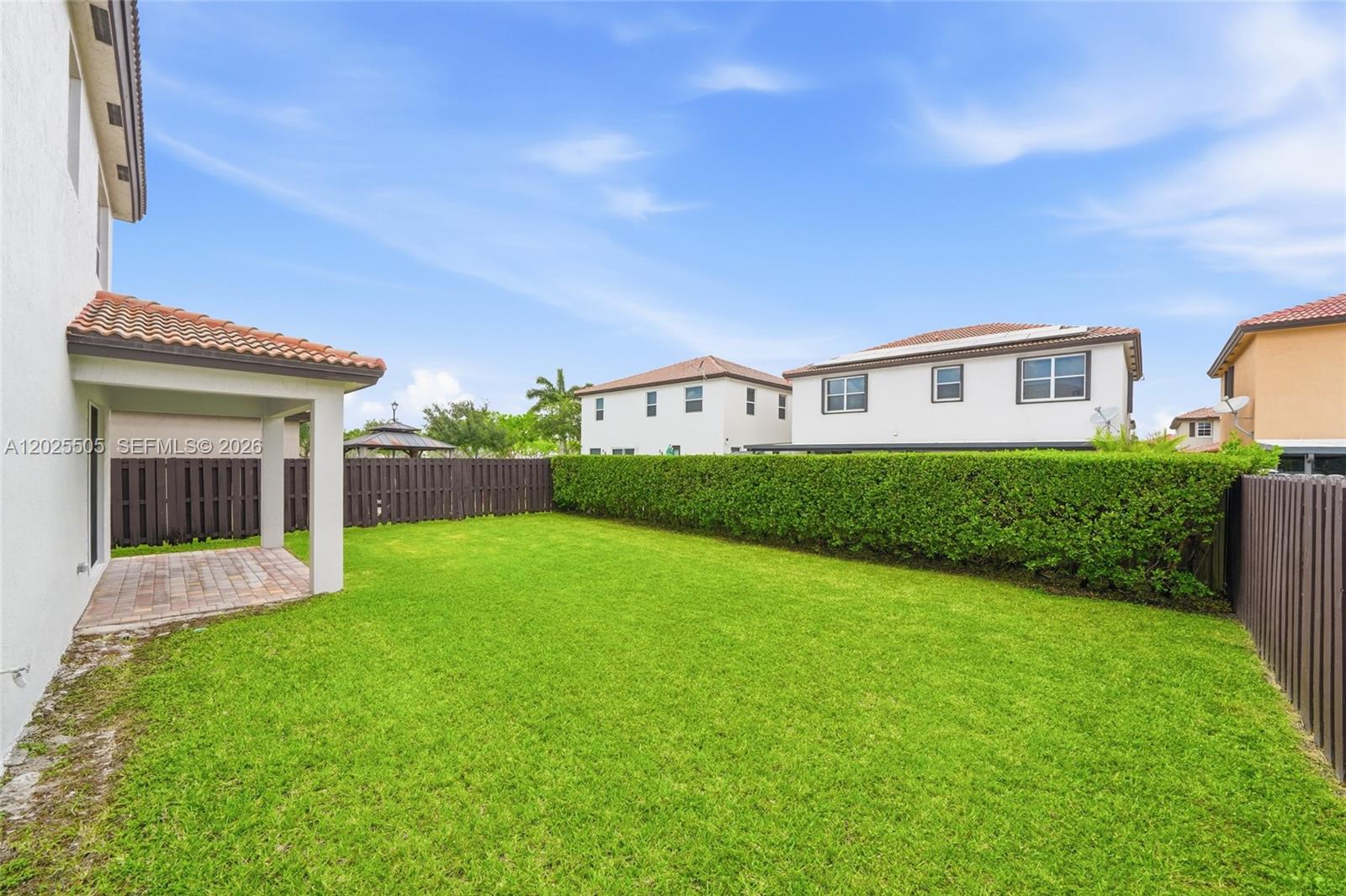 COUNTRY GARDENS SOUTH - Residential