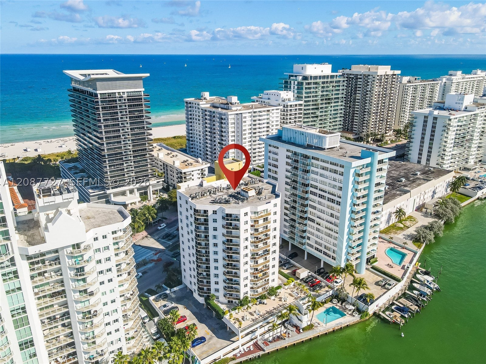 5880 Collins Ave PH3