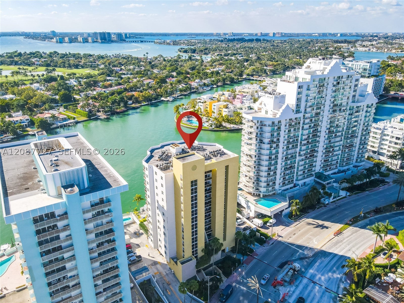 5880 Collins Ave PH3