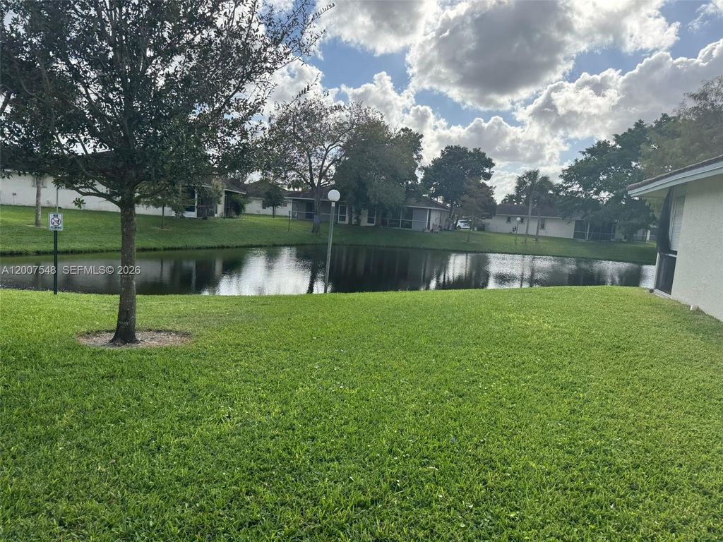 Photo of 9863 Three Lakes Cir, Boca Raton, FL 33428 (MLS # A12007548)