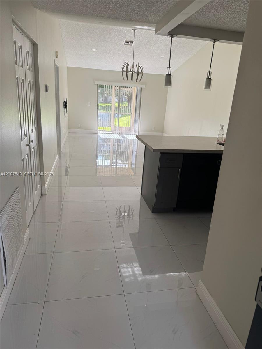 9863 Three Lakes Cir