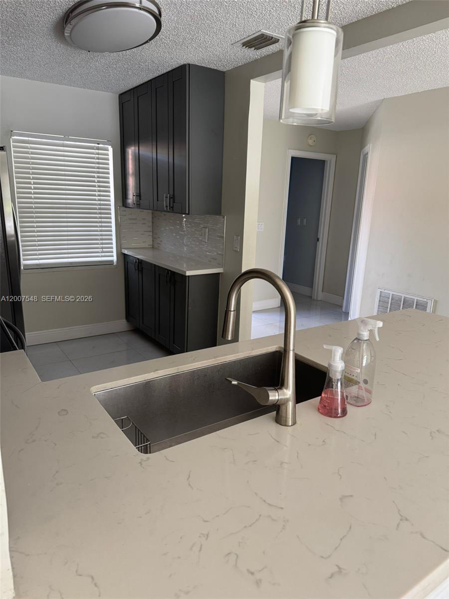 ROSEWOOD CONDO - Residential