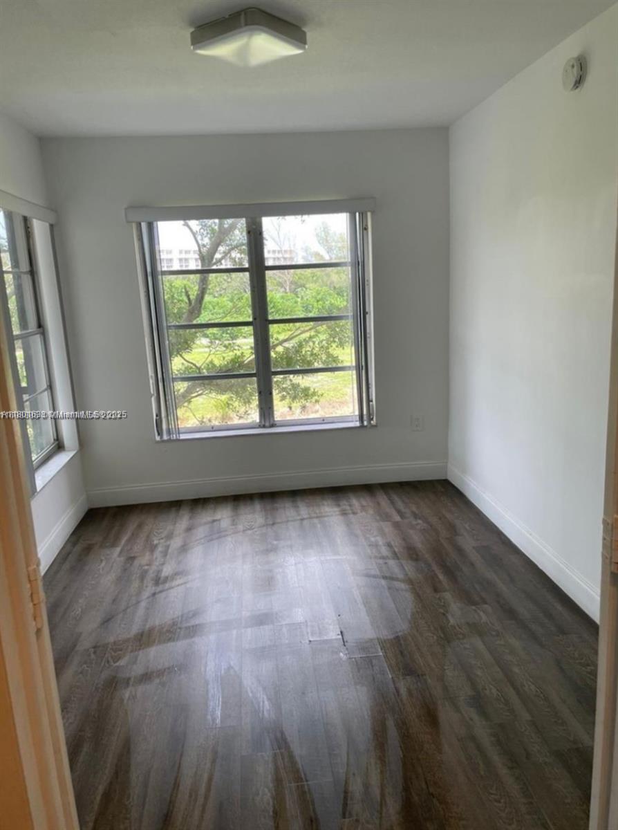 MANORS OF INVERRARY XII - Residential