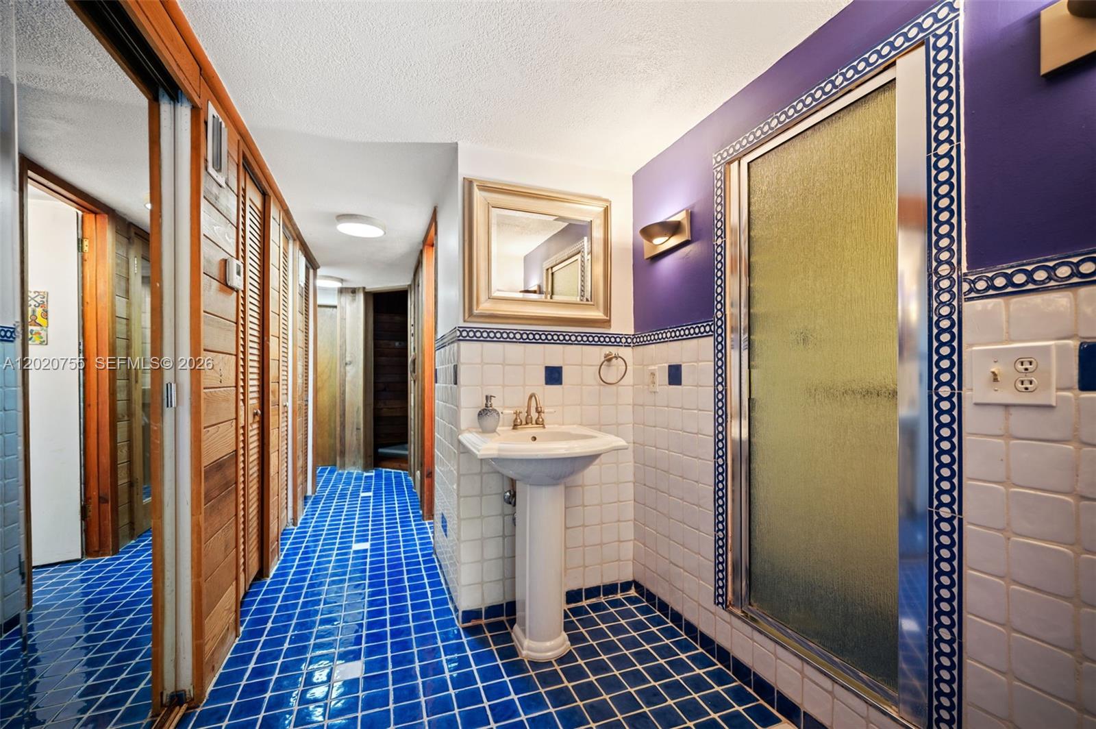 REV PL OF COUNTRY CLUB ES - Residential