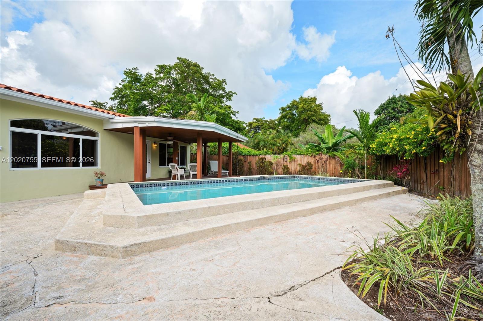 REV PL OF COUNTRY CLUB ES - Residential