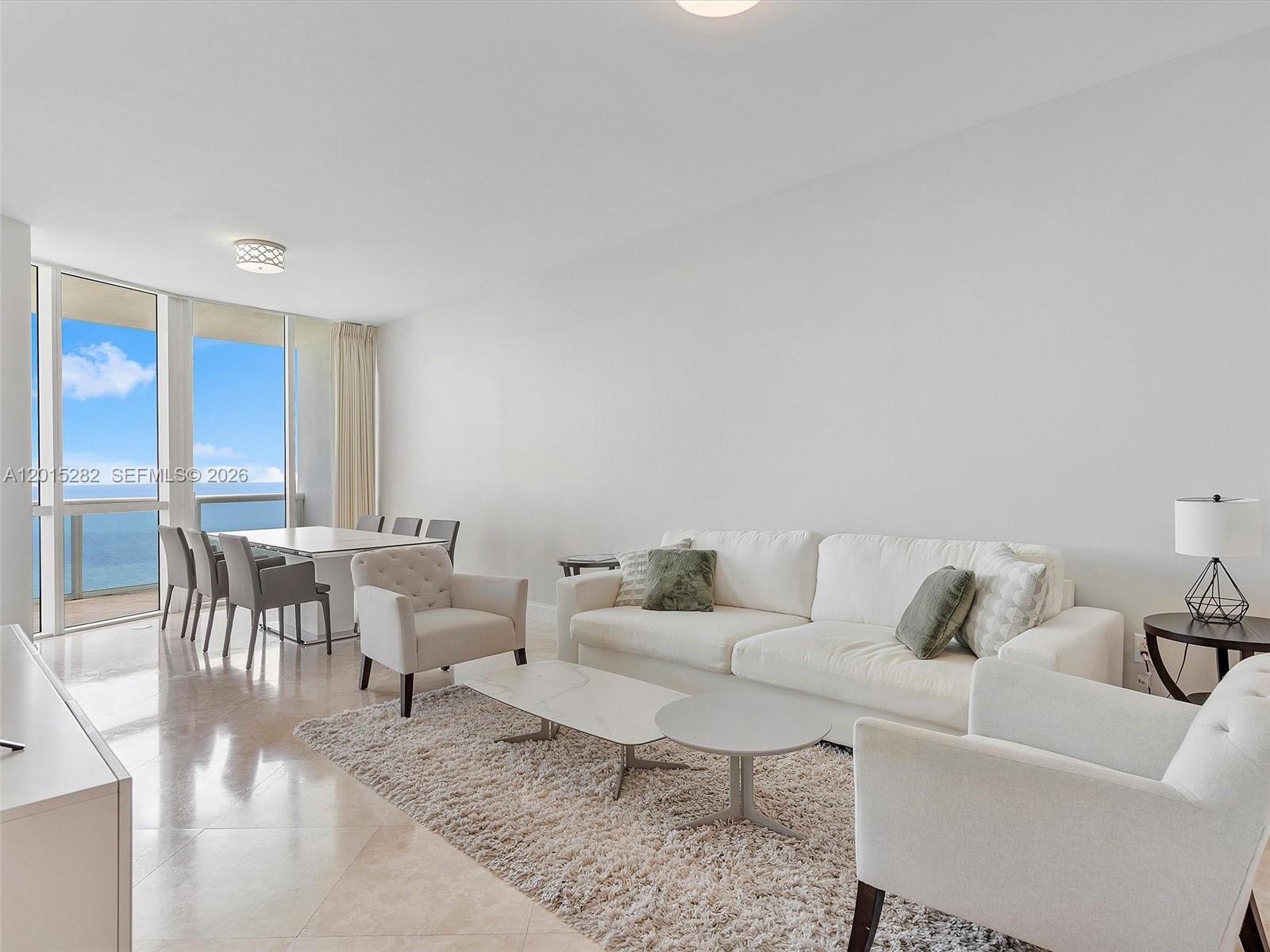TRUMP ROYALE CONDO - Residential