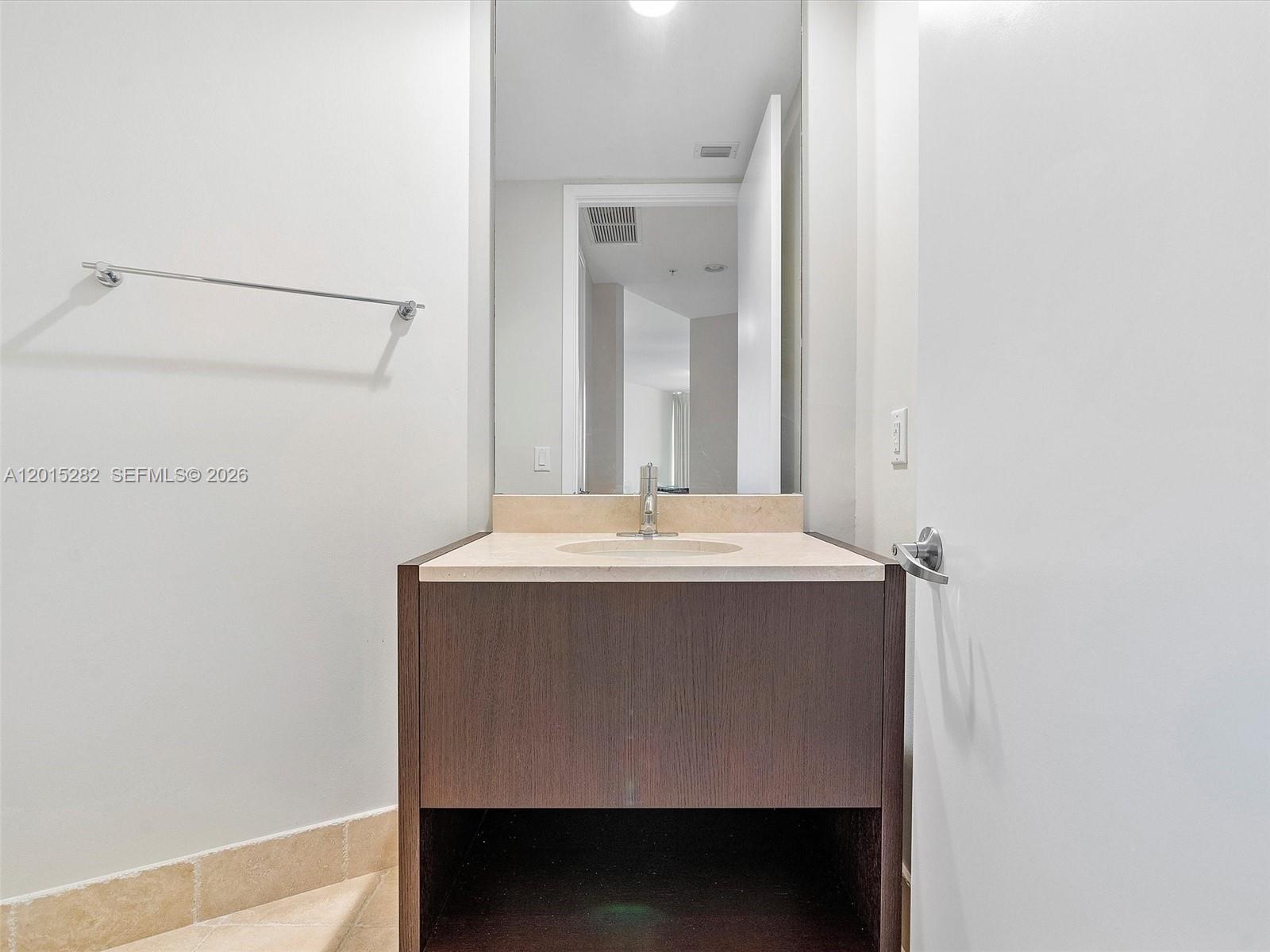 TRUMP ROYALE CONDO - Residential