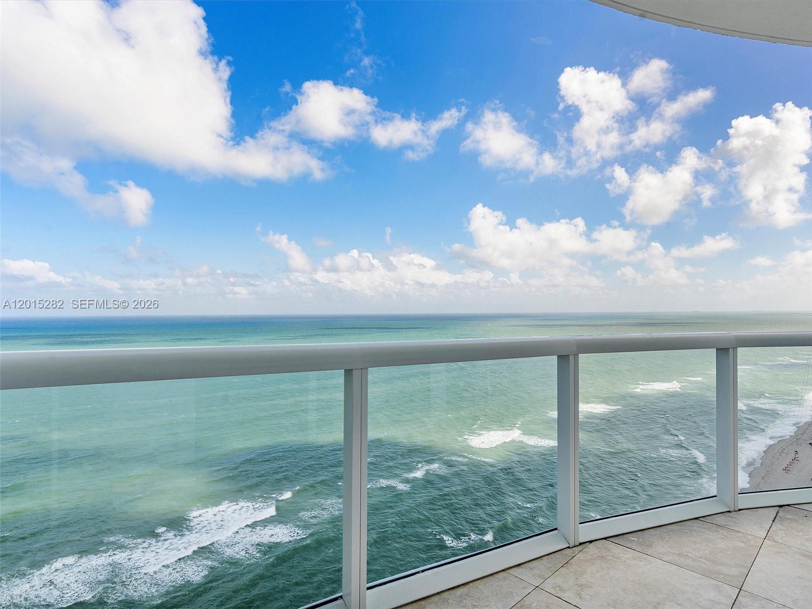 TRUMP ROYALE CONDO - Residential