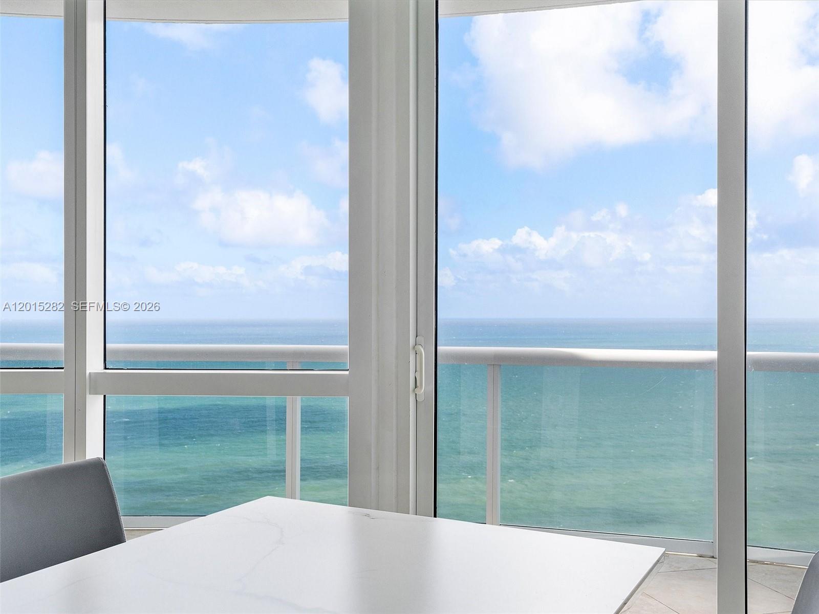 TRUMP ROYALE CONDO - Residential