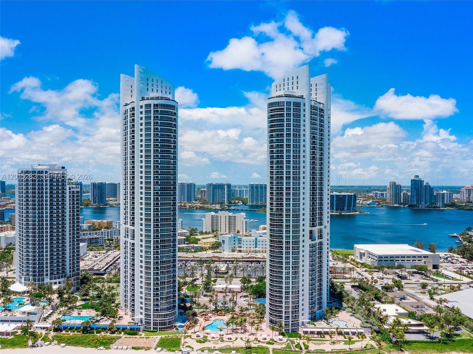 TRUMP ROYALE CONDO - Residential