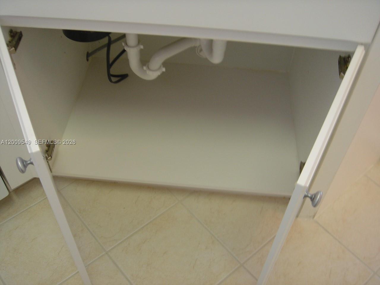 EL-AD VILLAGGIO CONDO BLD - Residential