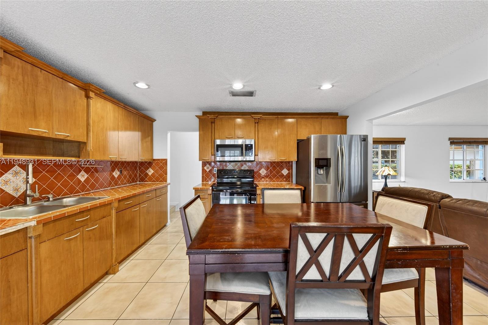 KENDALL TRAILS SUB - Residential